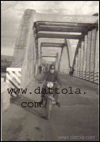 al ponte di Pilati aveva 19 anni era l'anno 1954 marcata